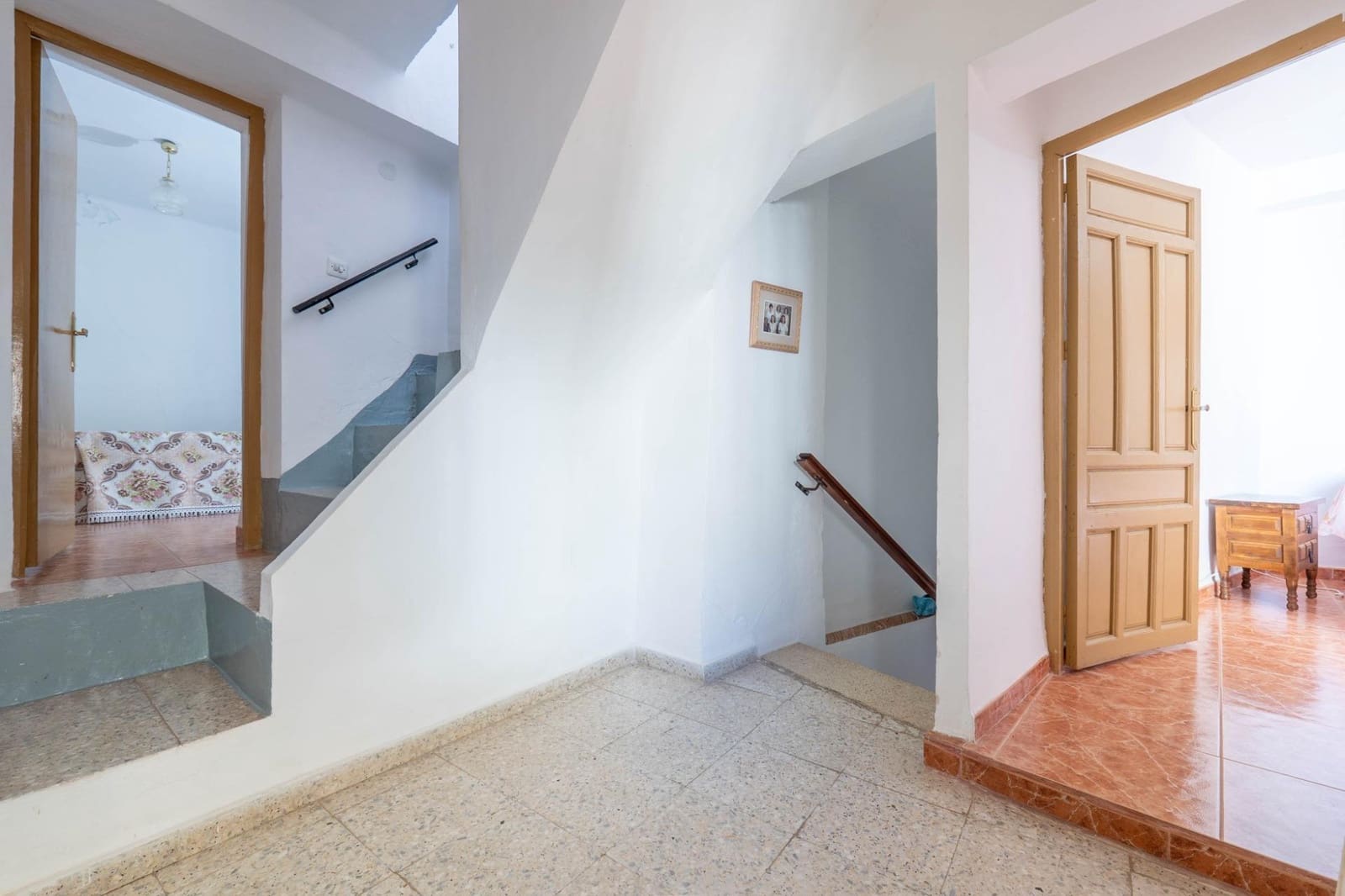 Finca/Casa Rural de 5 habitaciones en Albuñuelas en venta - 82.000 € (Ref: 9674906)