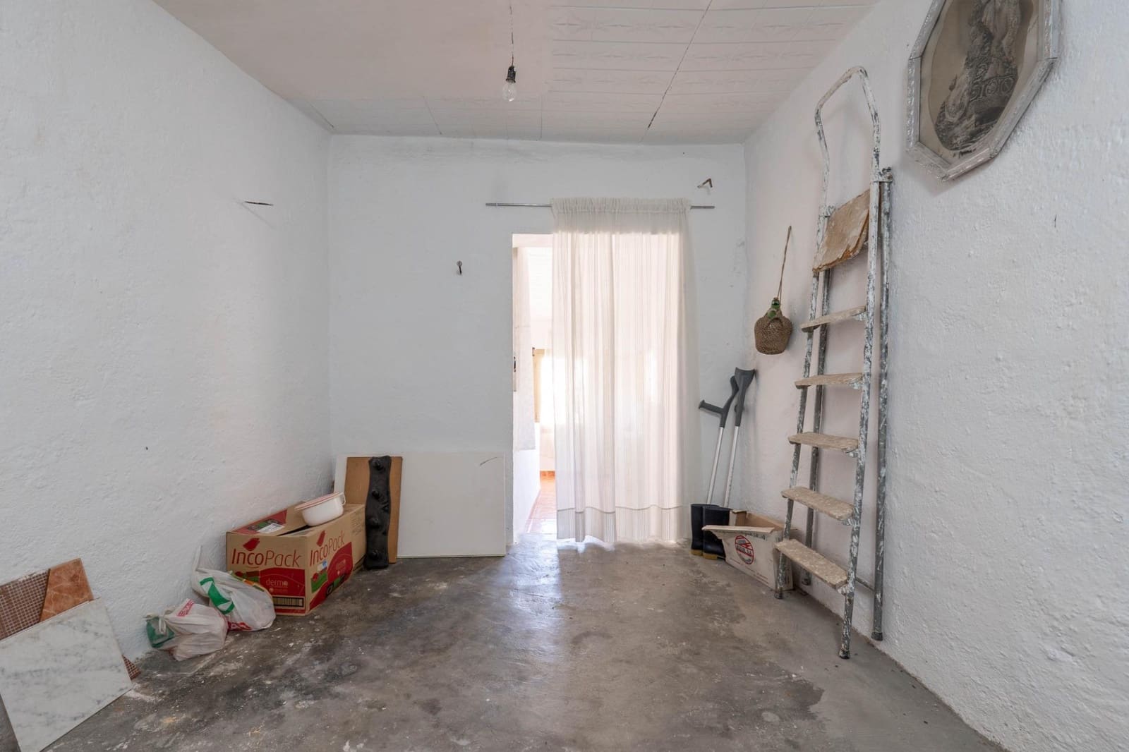 Finca/Casa Rural de 5 habitaciones en Albuñuelas en venta - 82.000 € (Ref: 9674906)