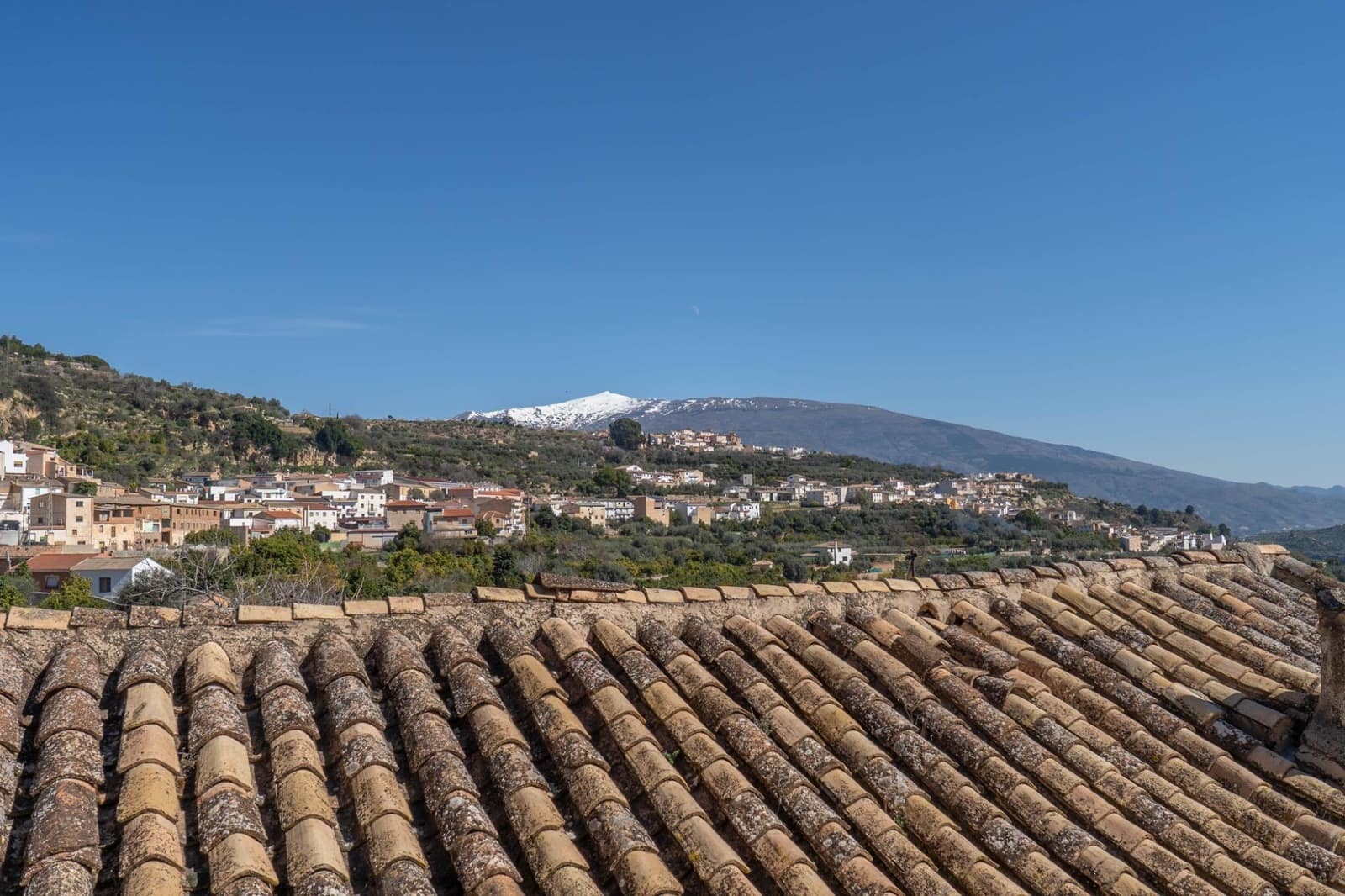 Finca/Casa Rural de 5 habitaciones en Albuñuelas en venta - 82.000 € (Ref: 9674906)