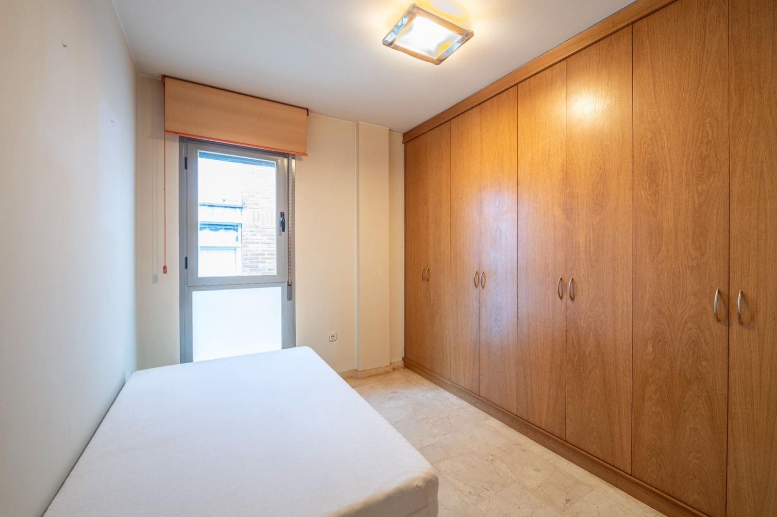 4 bedroom Flat for sale in Granada city - € 358,000 (Ref: 9674907)