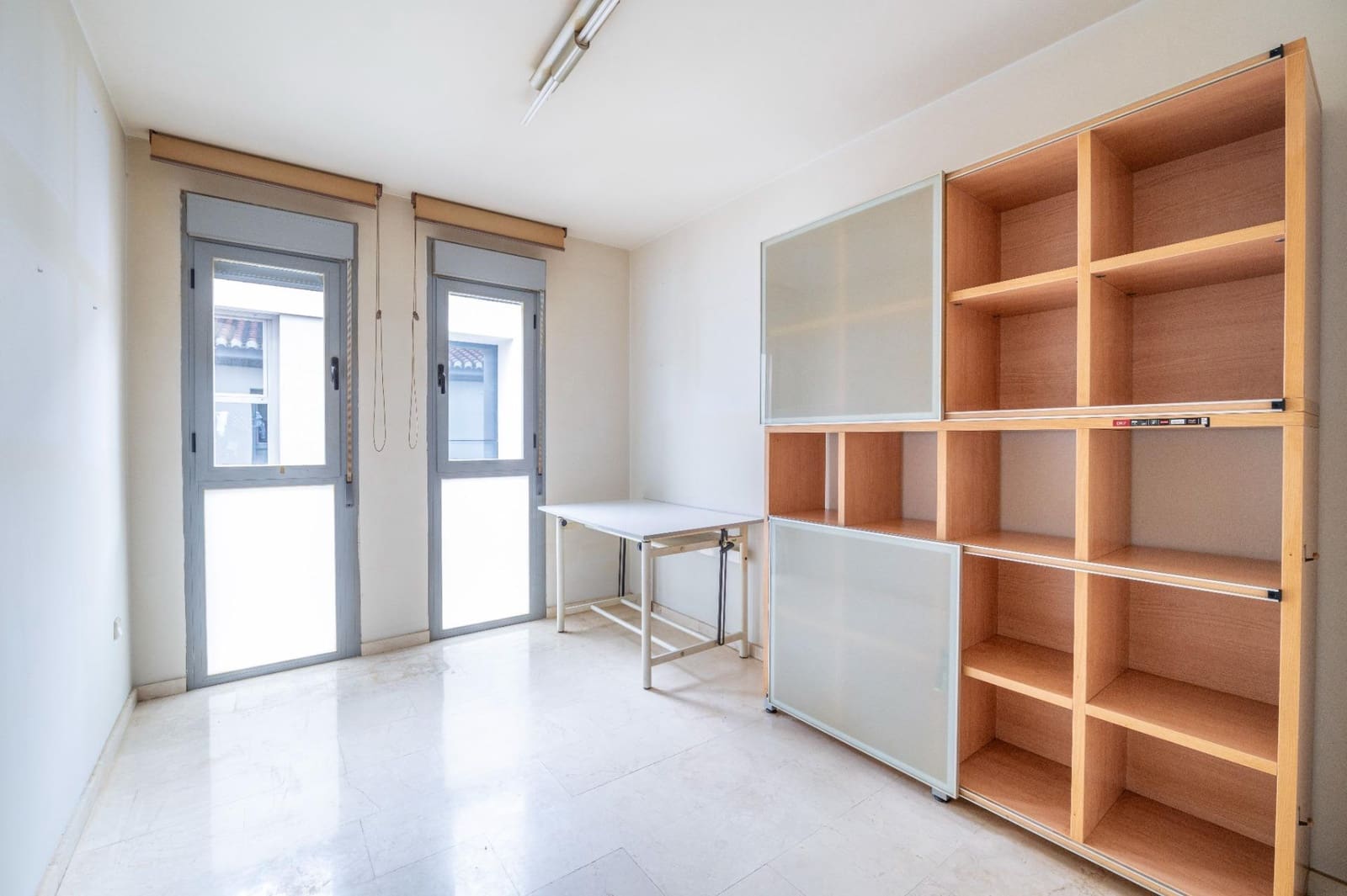 4 bedroom Flat for sale in Granada city - € 358,000 (Ref: 9674907)