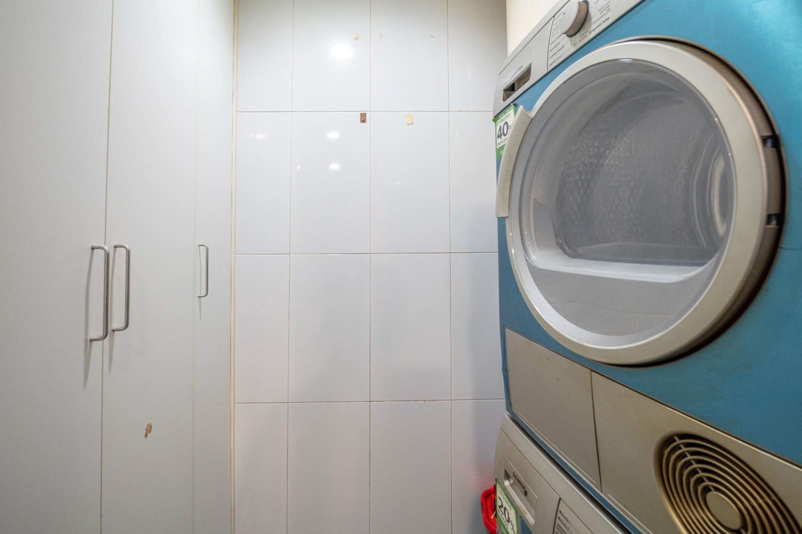 4 bedroom Flat for sale in Granada city - € 358,000 (Ref: 9674907)