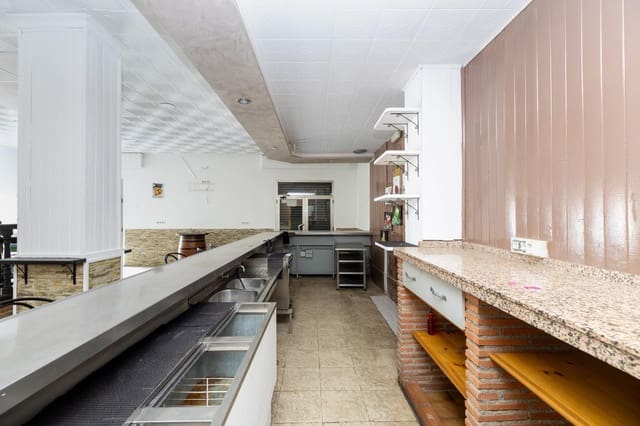 Negocio en Maracena en venta - 280.000 € (Ref: 9674911)