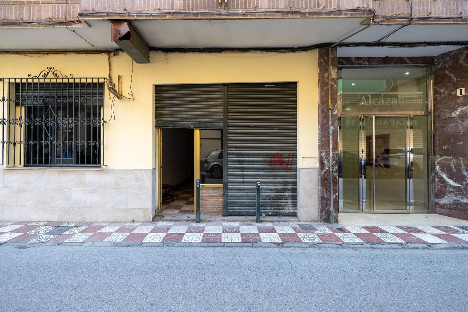 Business for sale in Maracena - € 280,000 (Ref: 9674911)