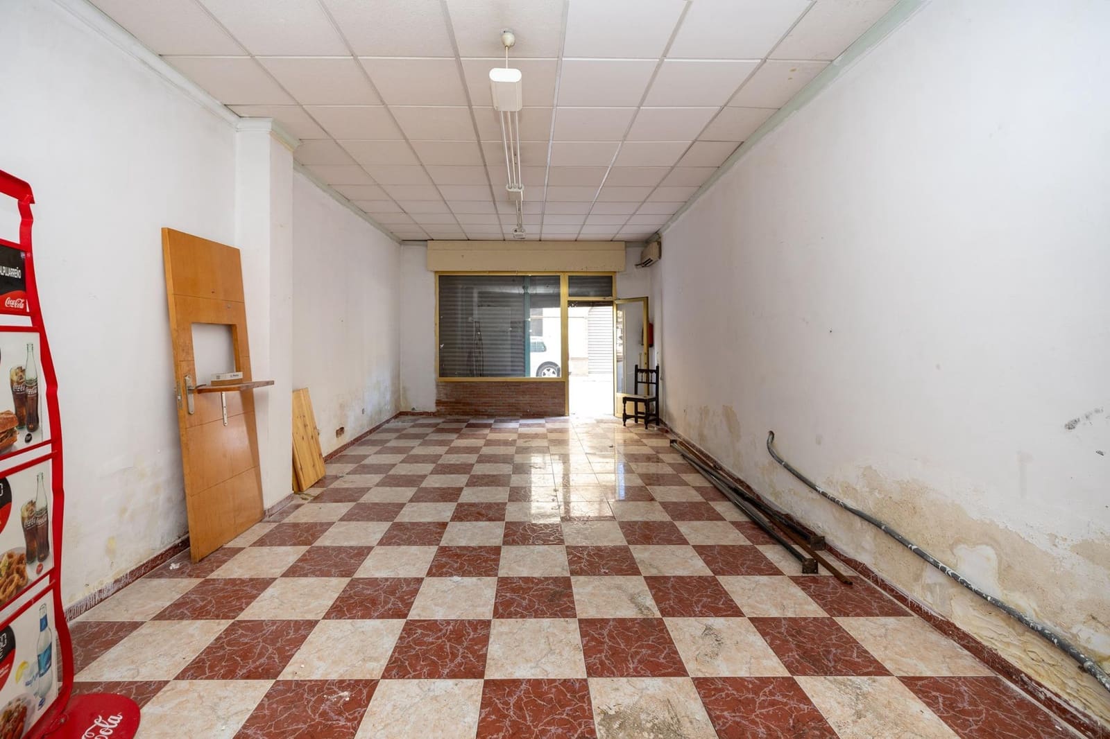 Business for sale in Maracena - € 280,000 (Ref: 9674911)