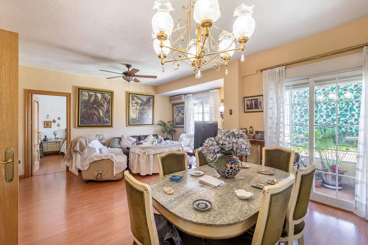 3 bedroom Flat for sale in Granada city - € 420,000 (Ref: 9674913)