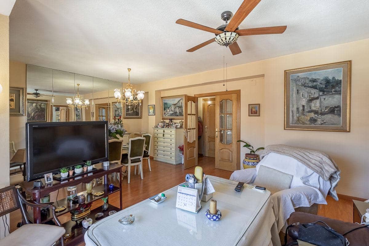 3 bedroom Flat for sale in Granada city - € 420,000 (Ref: 9674913)