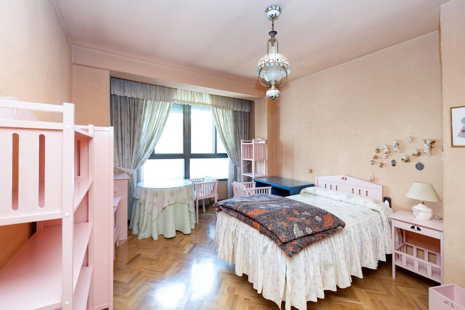 2 bedroom Flat for sale in Granada city - € 360,000 (Ref: 9674914)