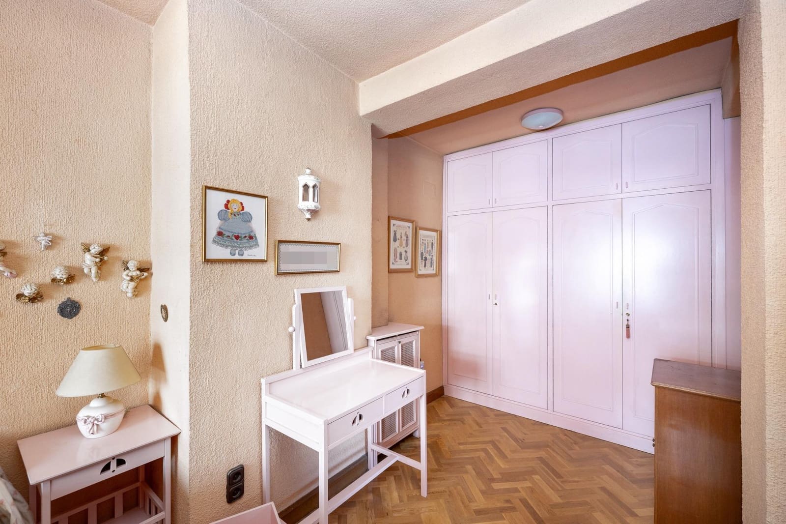 2 bedroom Flat for sale in Granada city - € 360,000 (Ref: 9674914)