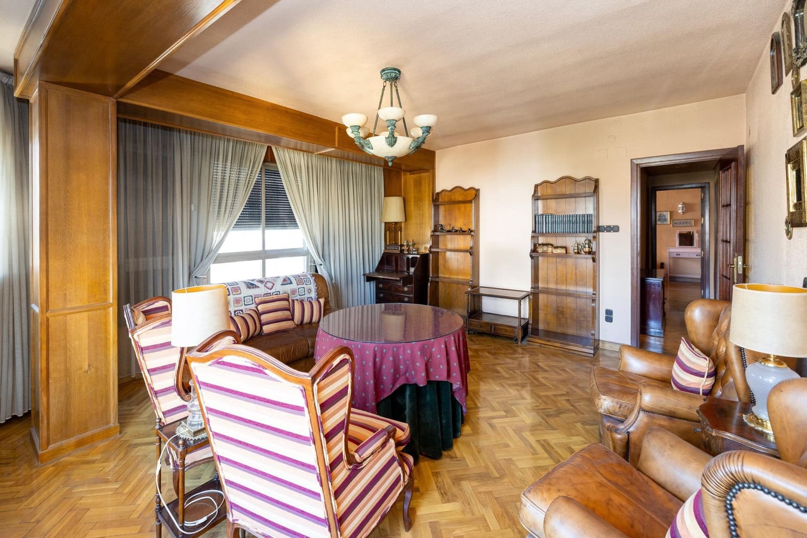 2 bedroom Flat for sale in Granada city - € 360,000 (Ref: 9674914)