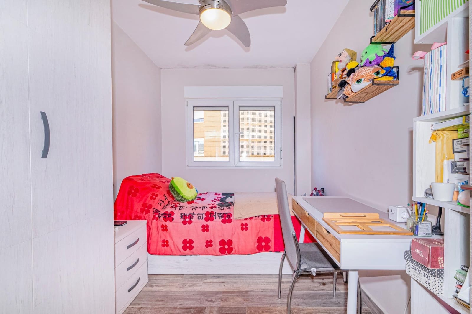 3 Zimmer Wohnung zu verkaufen in Granada Stadt - 239.000 € (Ref: 9674916)