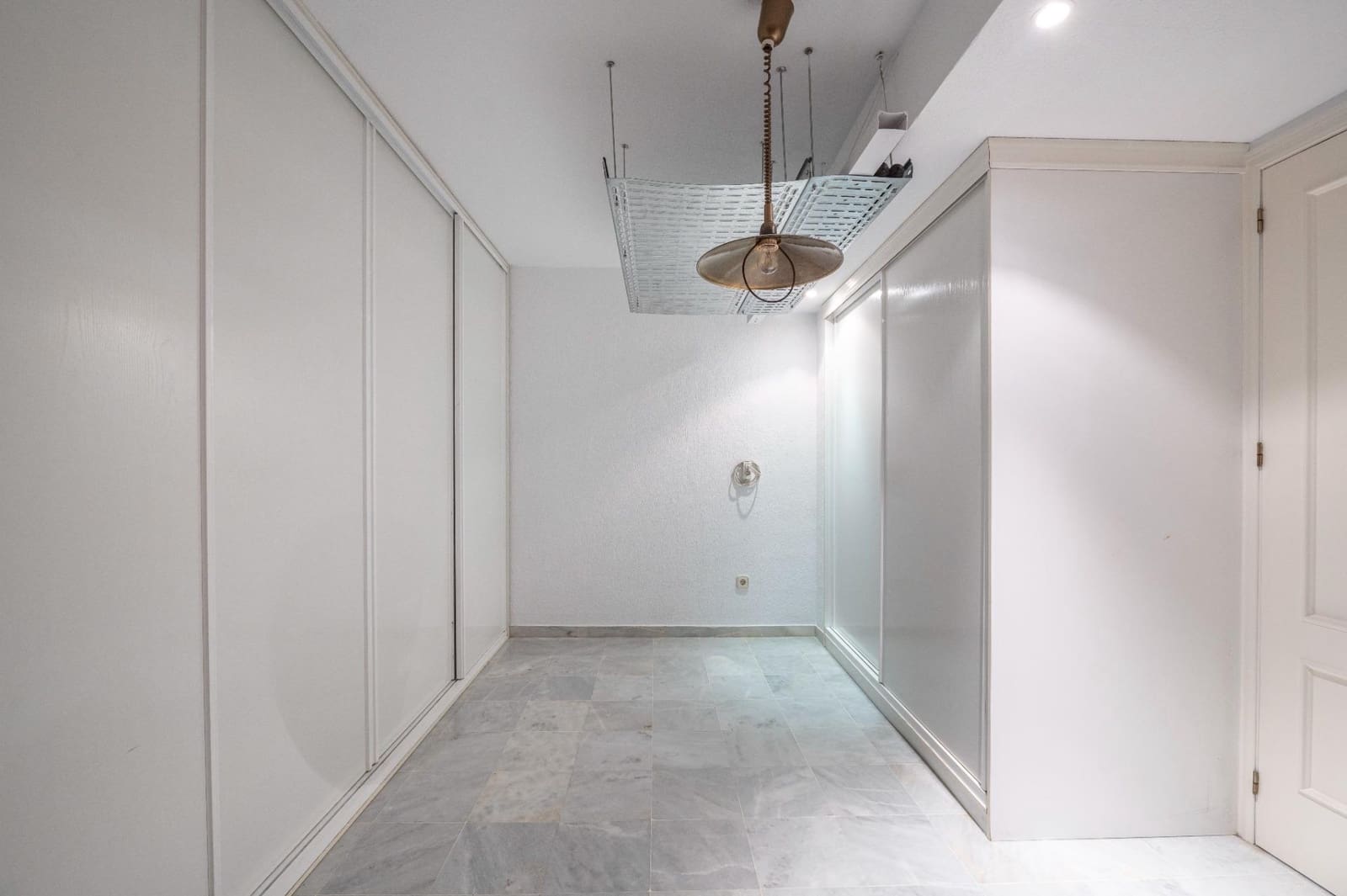 5 quarto Moradia Geminada para venda em Granada cidade - 660 000 € (Ref: 9674917)