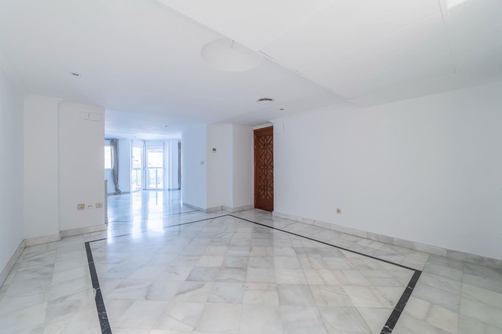 5 quarto Moradia Geminada para venda em Granada cidade - 660 000 € (Ref: 9674917)