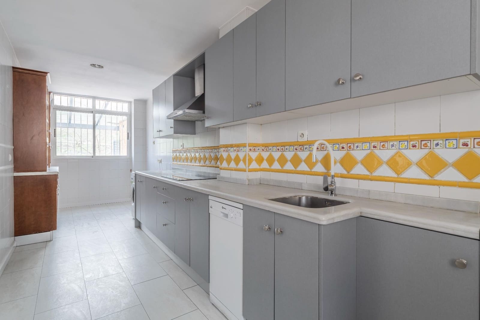 5 quarto Moradia Geminada para venda em Granada cidade - 660 000 € (Ref: 9674917)