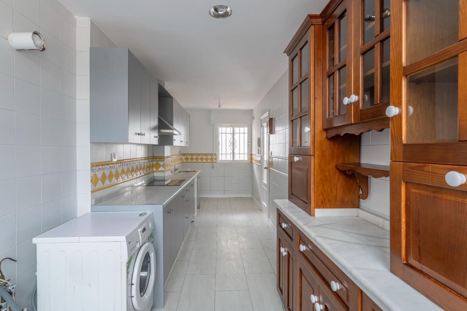 5 quarto Moradia Geminada para venda em Granada cidade - 660 000 € (Ref: 9674917)