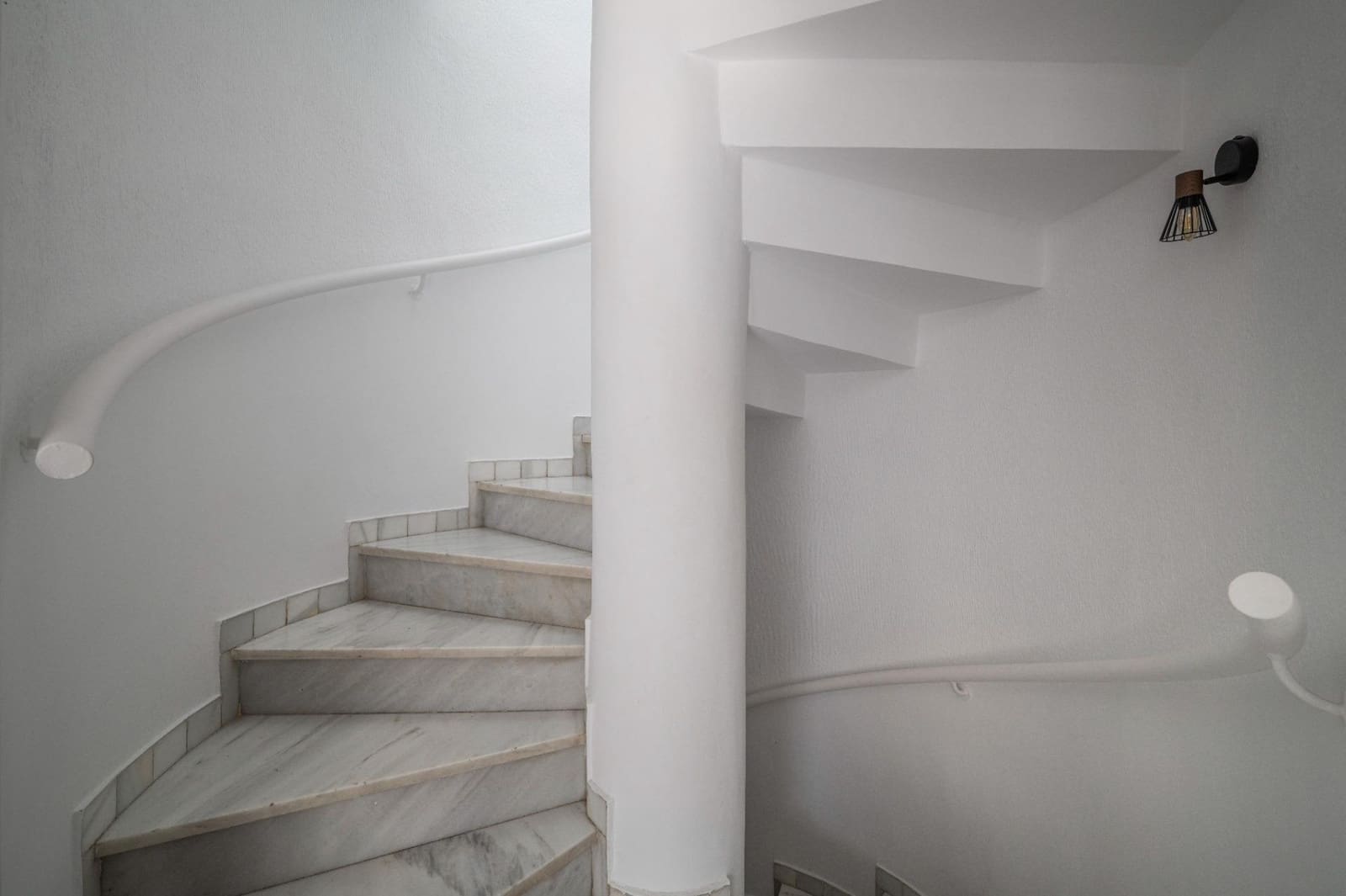 5 quarto Moradia Geminada para venda em Granada cidade - 660 000 € (Ref: 9674917)