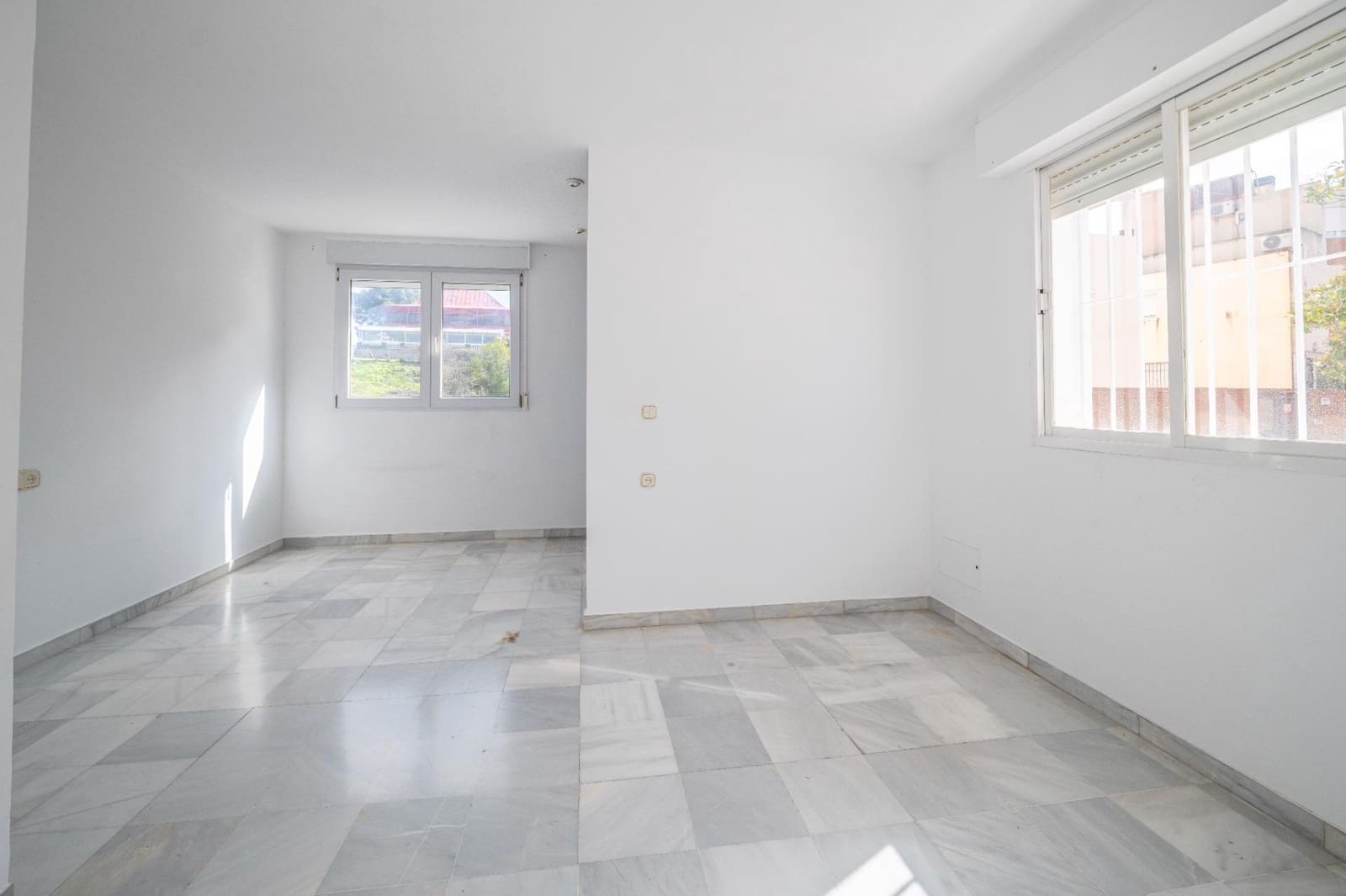5 quarto Moradia Geminada para venda em Granada cidade - 660 000 € (Ref: 9674917)