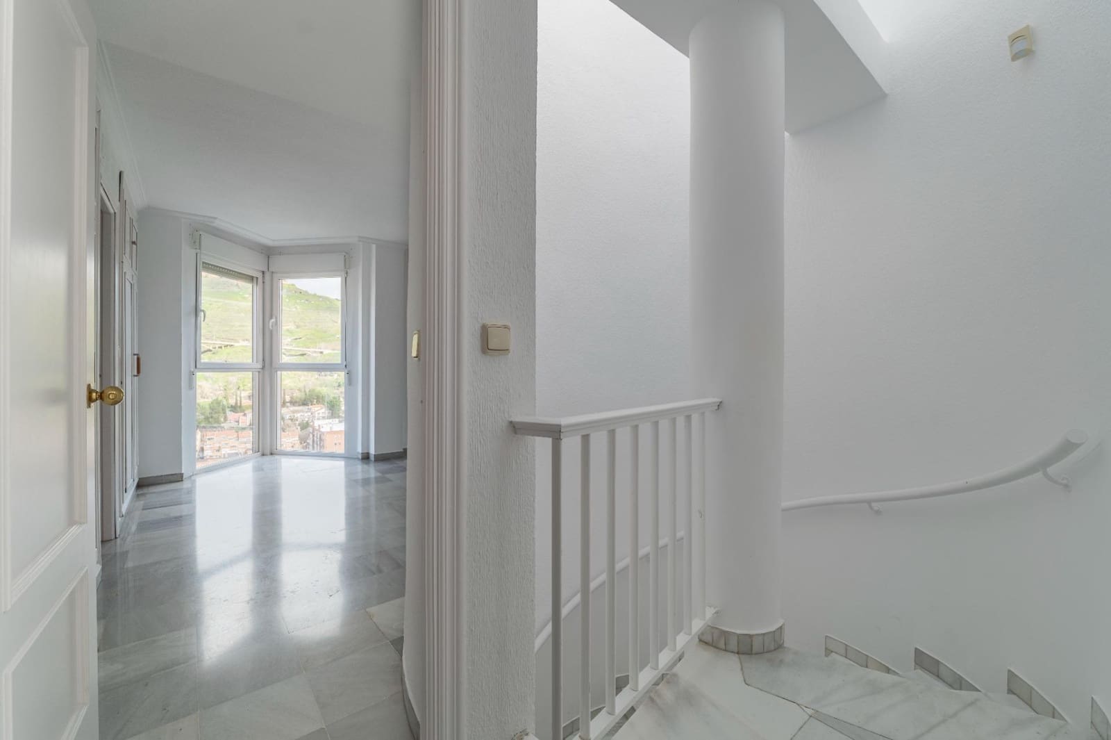 5 quarto Moradia Geminada para venda em Granada cidade - 660 000 € (Ref: 9674917)