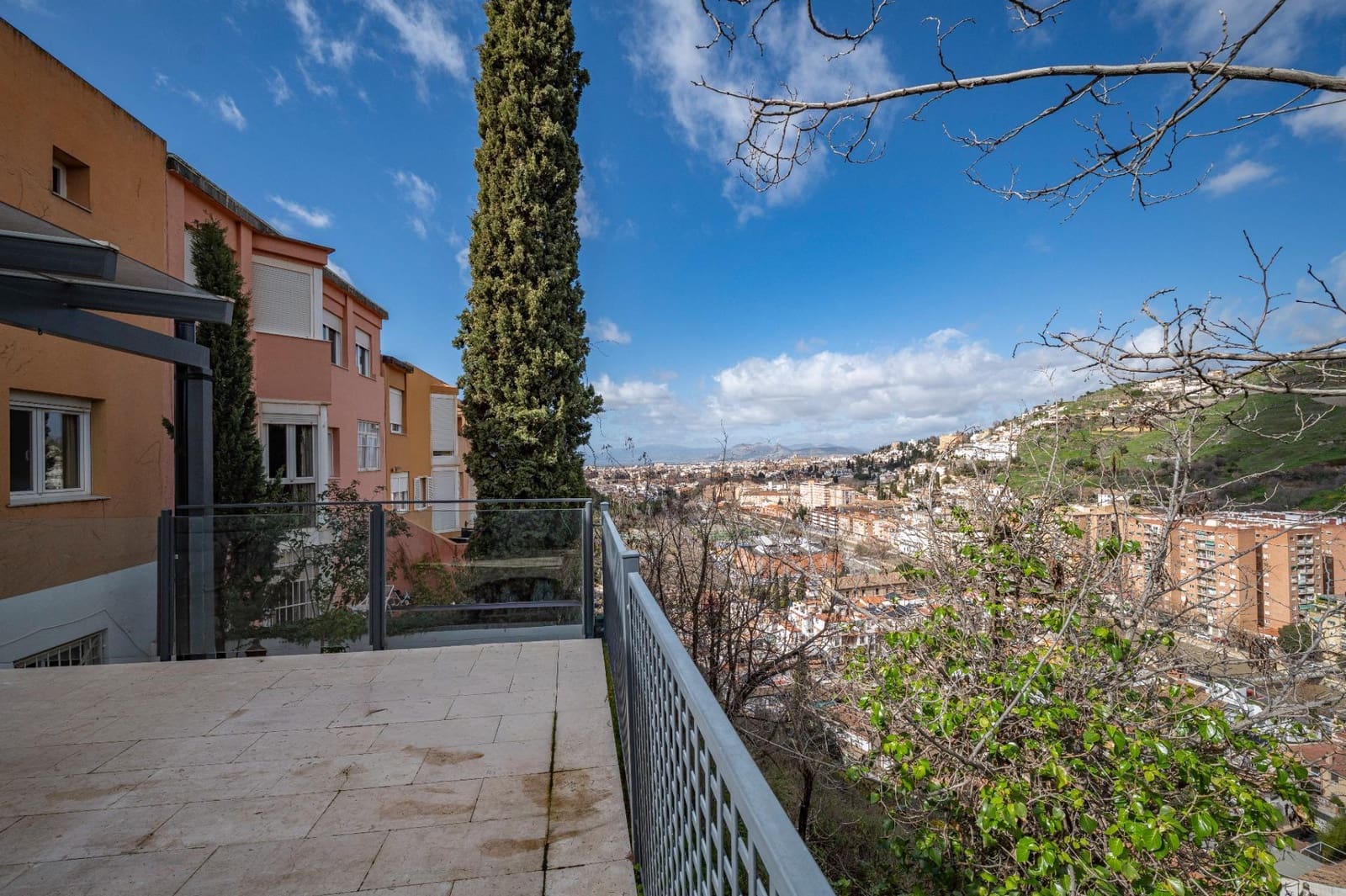 5 quarto Moradia Geminada para venda em Granada cidade - 660 000 € (Ref: 9674917)