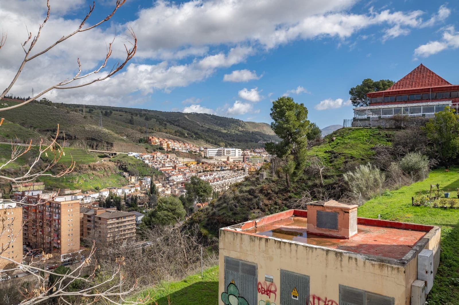 5 quarto Moradia Geminada para venda em Granada cidade - 660 000 € (Ref: 9674917)