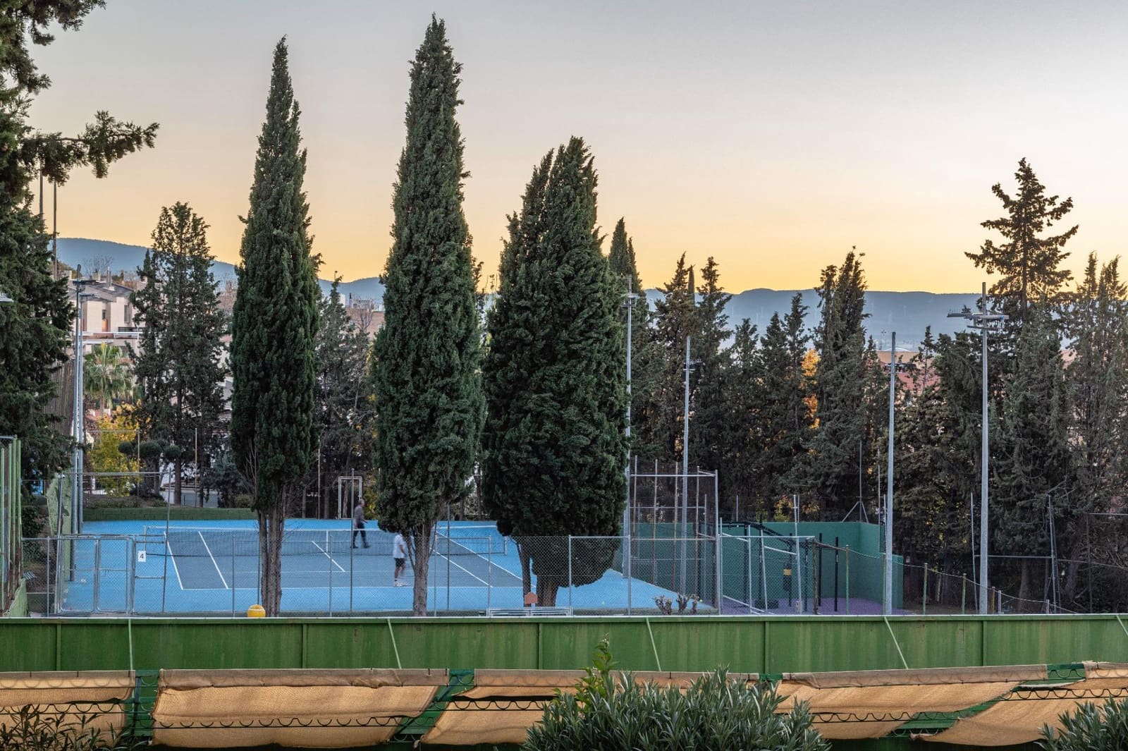 5 quarto Moradia Geminada para venda em Granada cidade - 660 000 € (Ref: 9674917)