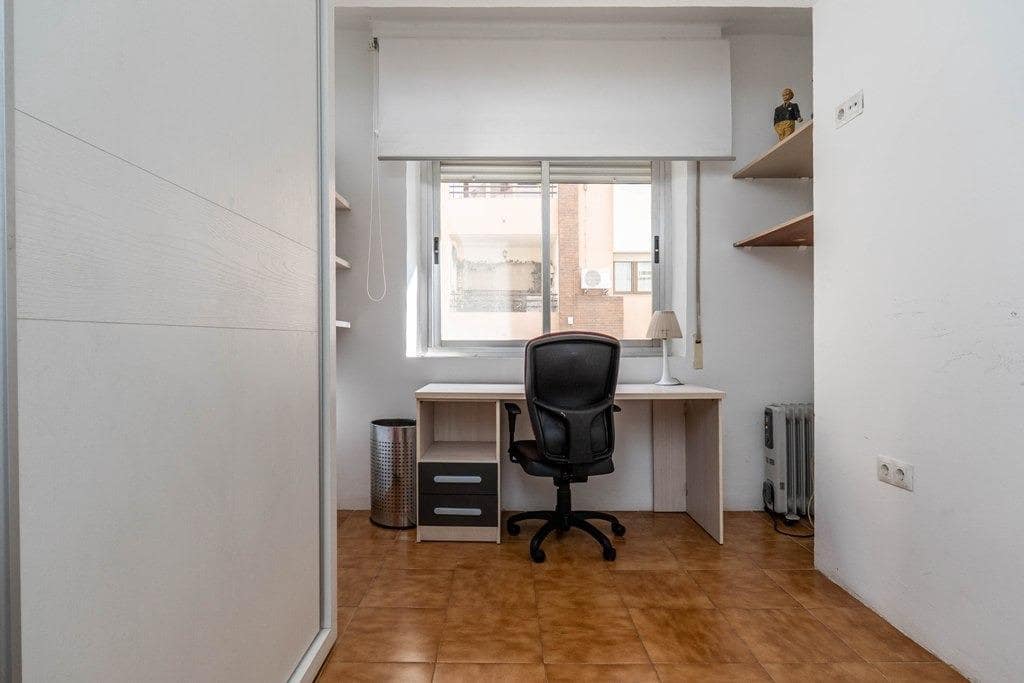 4 sypialnia Mieszkanie na sprzedaż w Miasto Grenada - 265 000 € (Ref: 9674918)