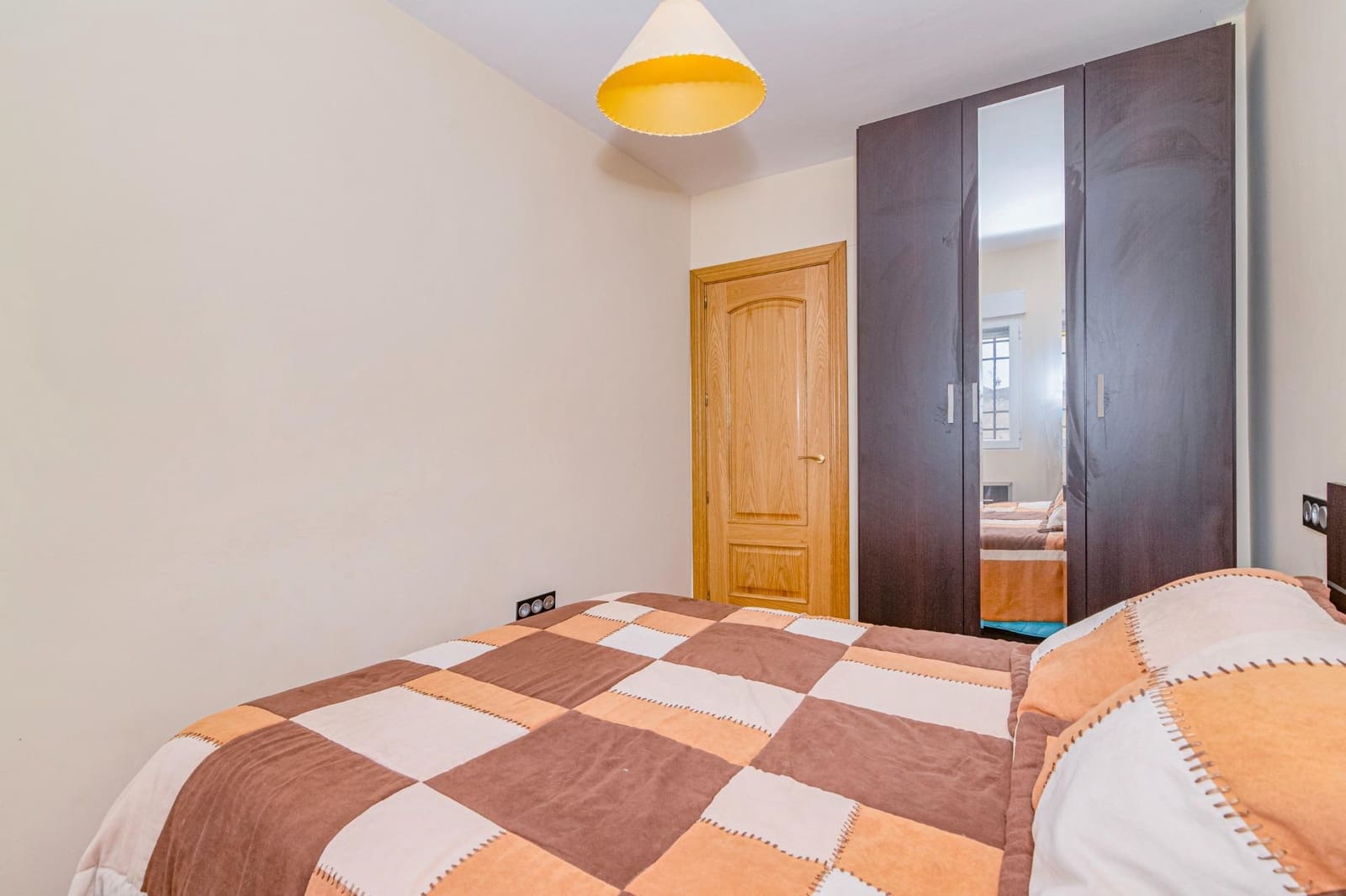 Apartamento de 2 habitaciones en Padul en venta - 125.000 € (Ref: 9674920)