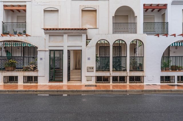 4 chambre Villa/Maison Mitoyenne à vendre à Carchuna, Motril avec piscine garage - 219 000 € (Ref: 9674923)