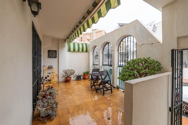 4 chambre Villa/Maison Mitoyenne à vendre à Carchuna, Motril avec piscine garage - 219 000 € (Ref: 9674923)