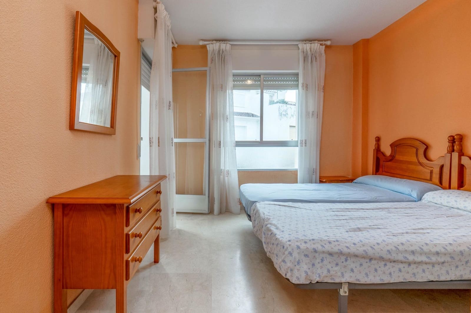 Adosado de 4 habitaciones en Carchuna en venta con piscina garaje - 219.000 € (Ref: 9674923)