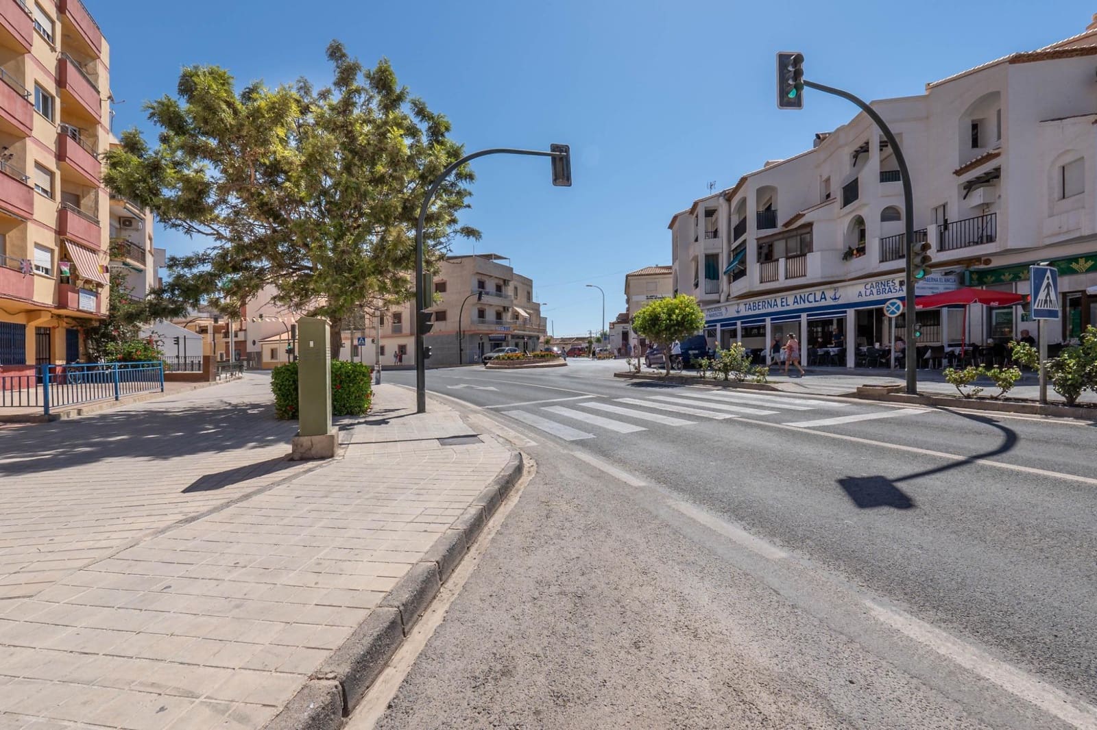 Adosado de 4 habitaciones en Carchuna en venta con piscina garaje - 219.000 € (Ref: 9674923)