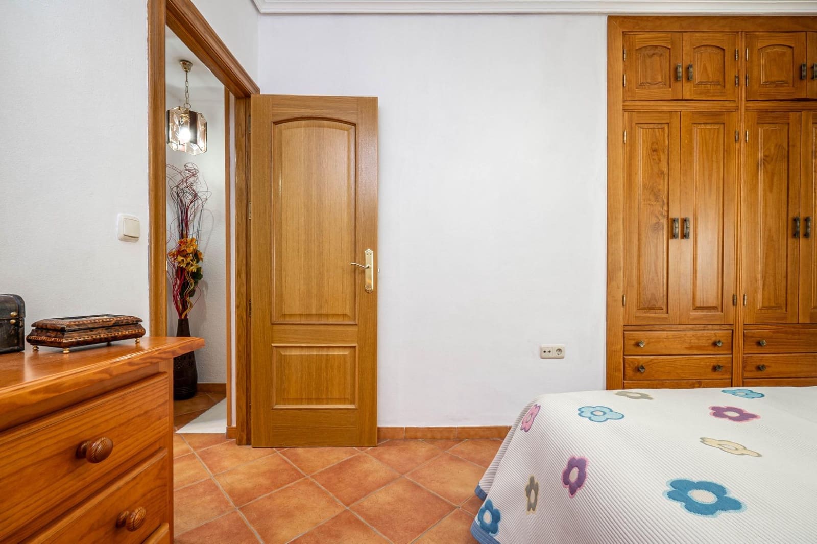 3 makuuhuone Huoneisto myytävänä paikassa Salobrena - 165 000 € (Ref: 9674924)