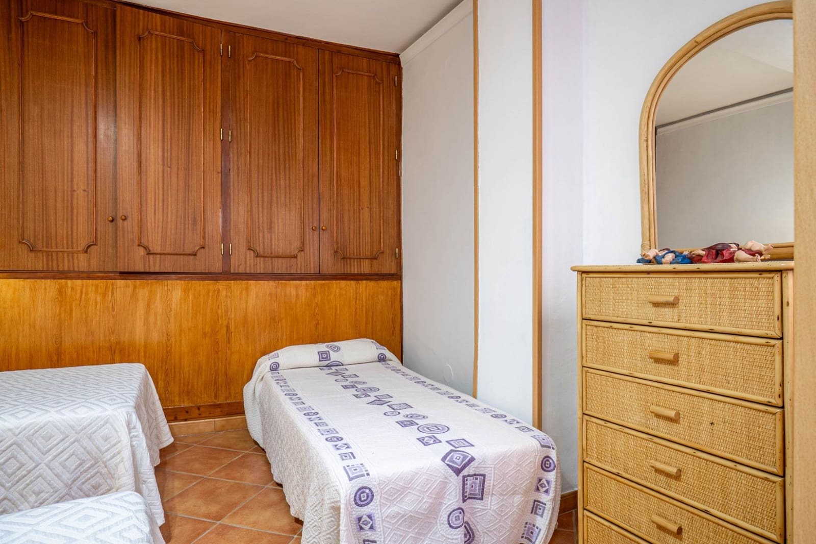 3 makuuhuone Huoneisto myytävänä paikassa Salobrena - 165 000 € (Ref: 9674924)