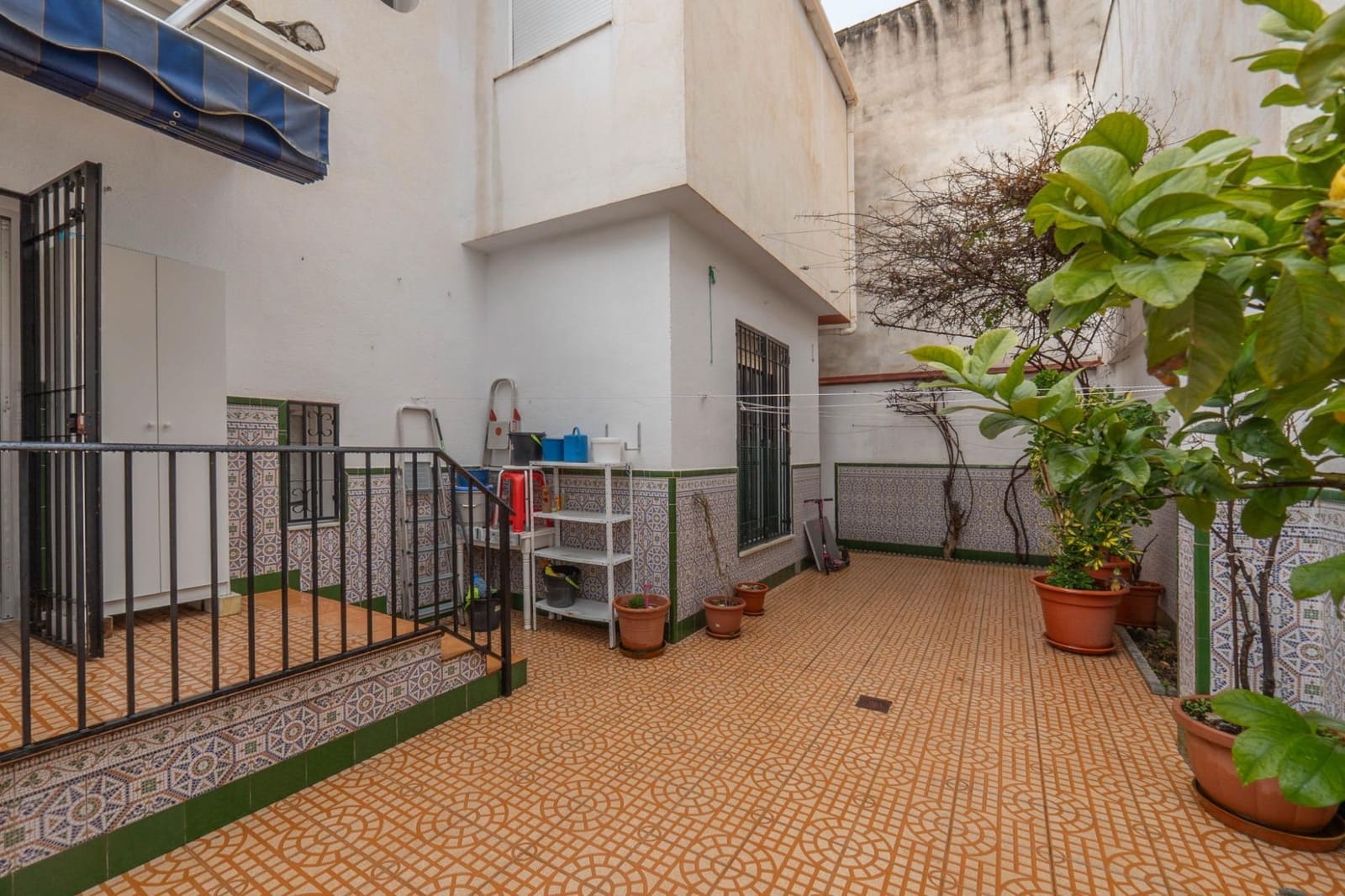 Adosado de 4 habitaciones en Santa Fe en venta con garaje - 220.000 € (Ref: 9674925)
