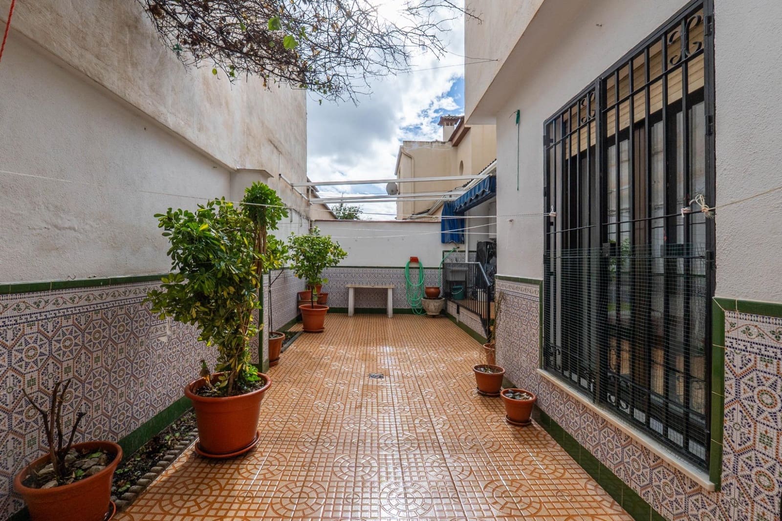 Adosado de 4 habitaciones en Santa Fe en venta con garaje - 220.000 € (Ref: 9674925)