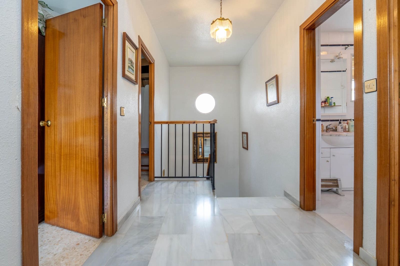 Adosado de 4 habitaciones en Santa Fe en venta con garaje - 220.000 € (Ref: 9674925)