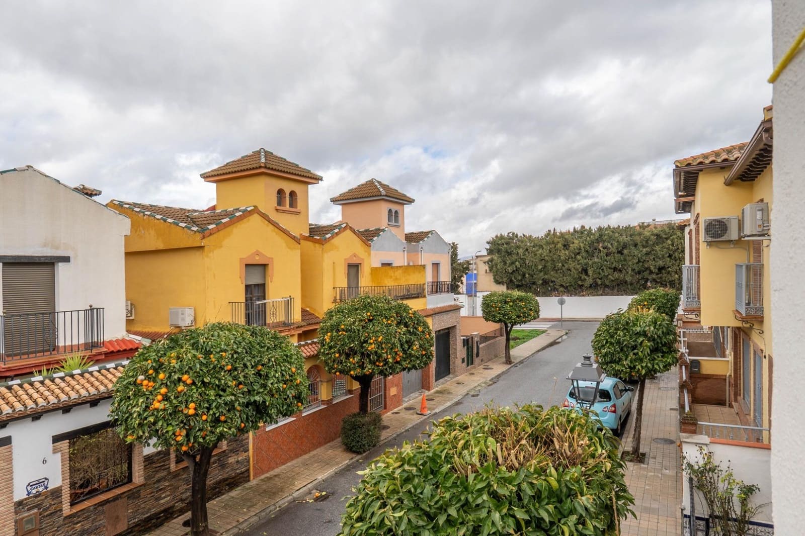 Adosado de 4 habitaciones en Santa Fe en venta con garaje - 220.000 € (Ref: 9674925)