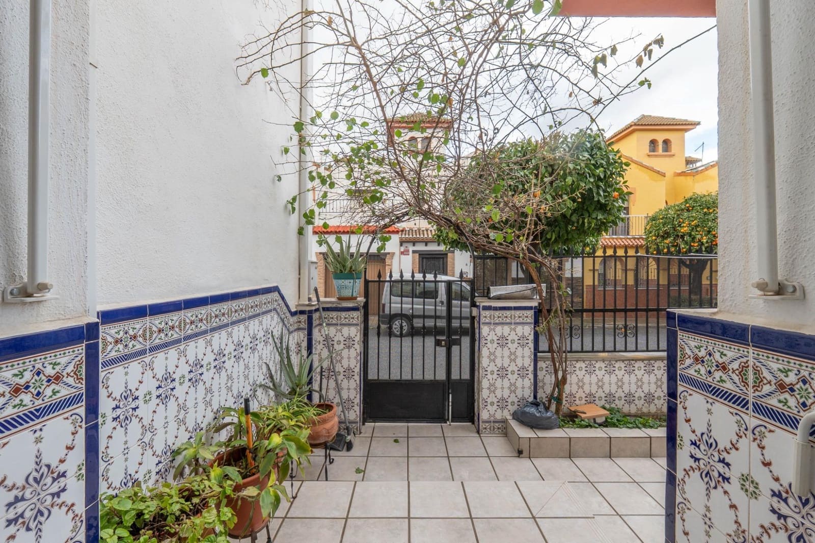 Adosado de 4 habitaciones en Santa Fe en venta con garaje - 220.000 € (Ref: 9674925)