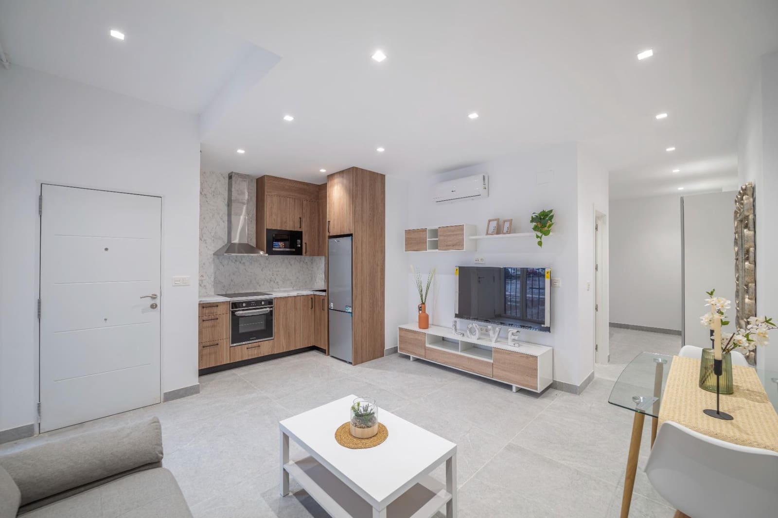 1 sypialnia Apartament na sprzedaż w Miasto Grenada - 135 000 € (Ref: 9674929)