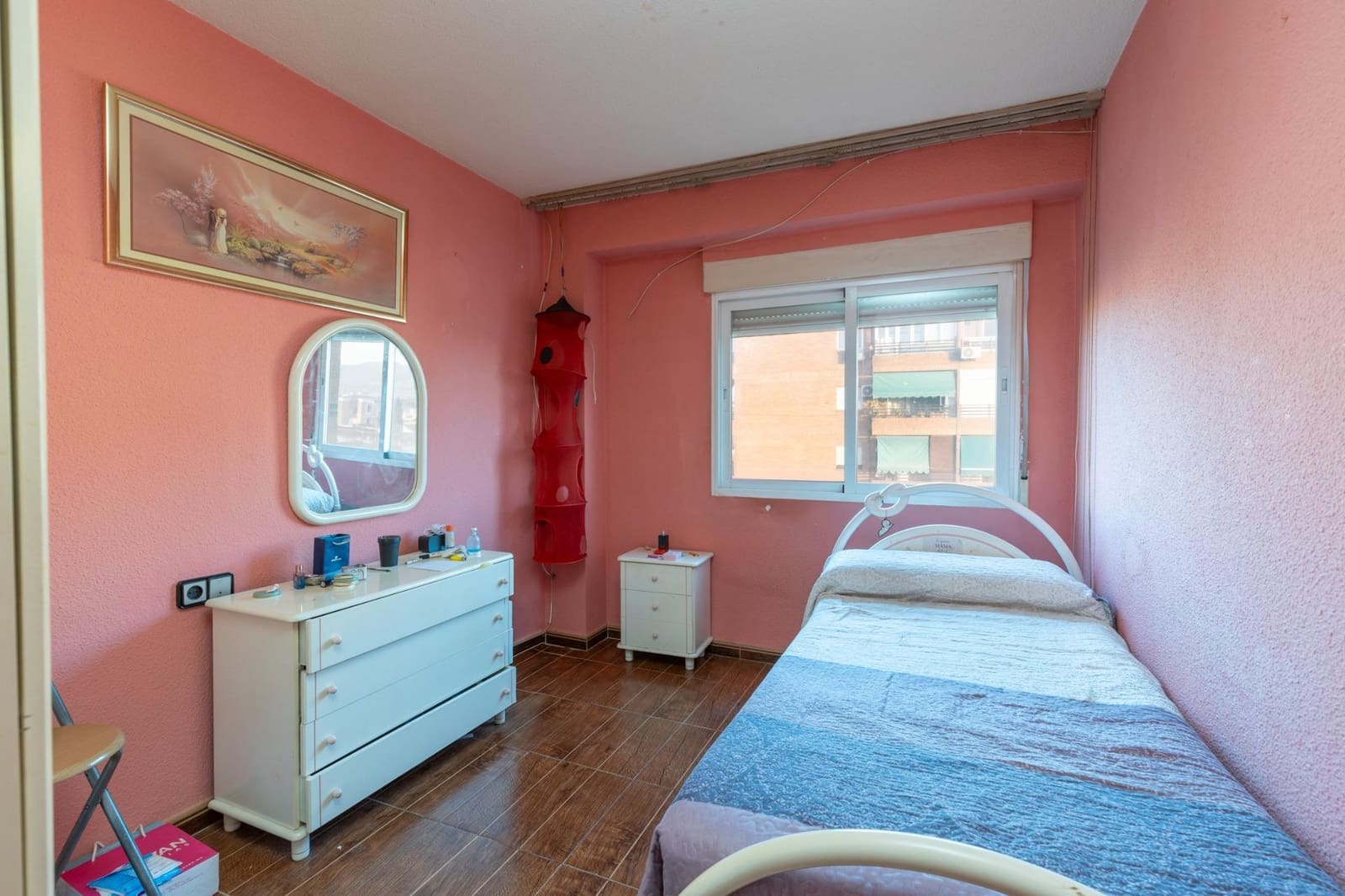 Piso de 3 habitaciones en Granada ciudad en venta con garaje - 230.000 € (Ref: 9674931)