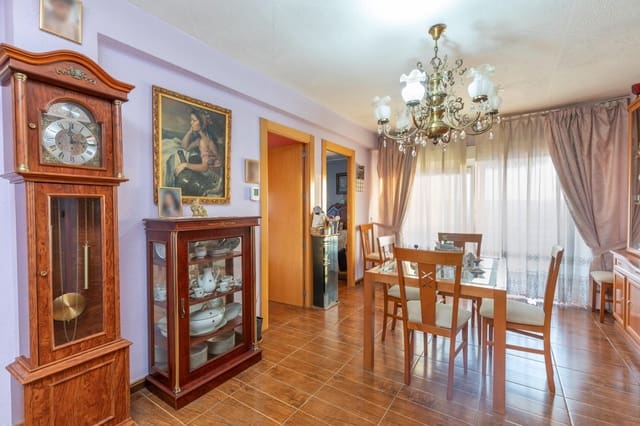 Piso de 3 habitaciones en Angustias - Chana - Encina, Granada ciudad en venta con garaje - 230.000 € (Ref: 9674931)