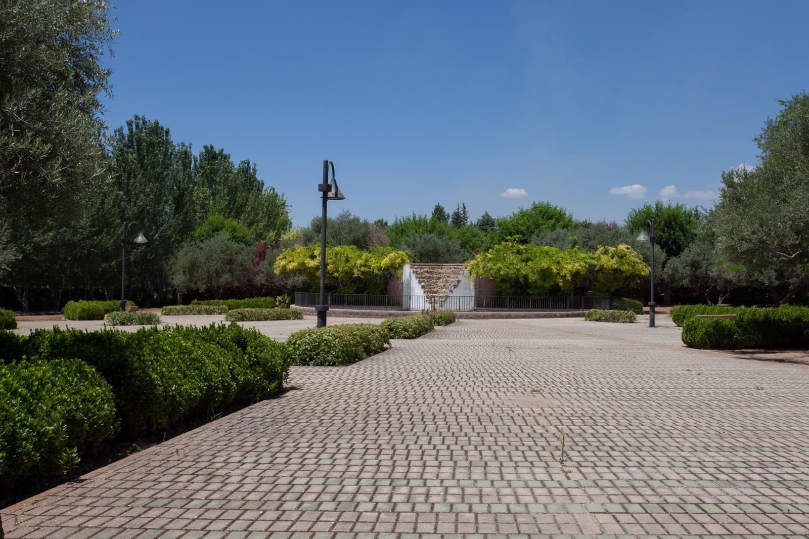 Piso de 3 habitaciones en Granada ciudad en venta con garaje - 230.000 € (Ref: 9674931)