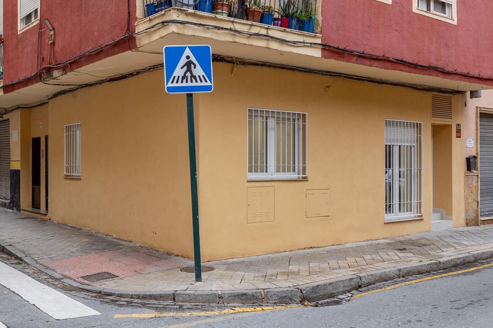 2 bedroom Flat for sale in Granada city - € 178,000 (Ref: 9674936)