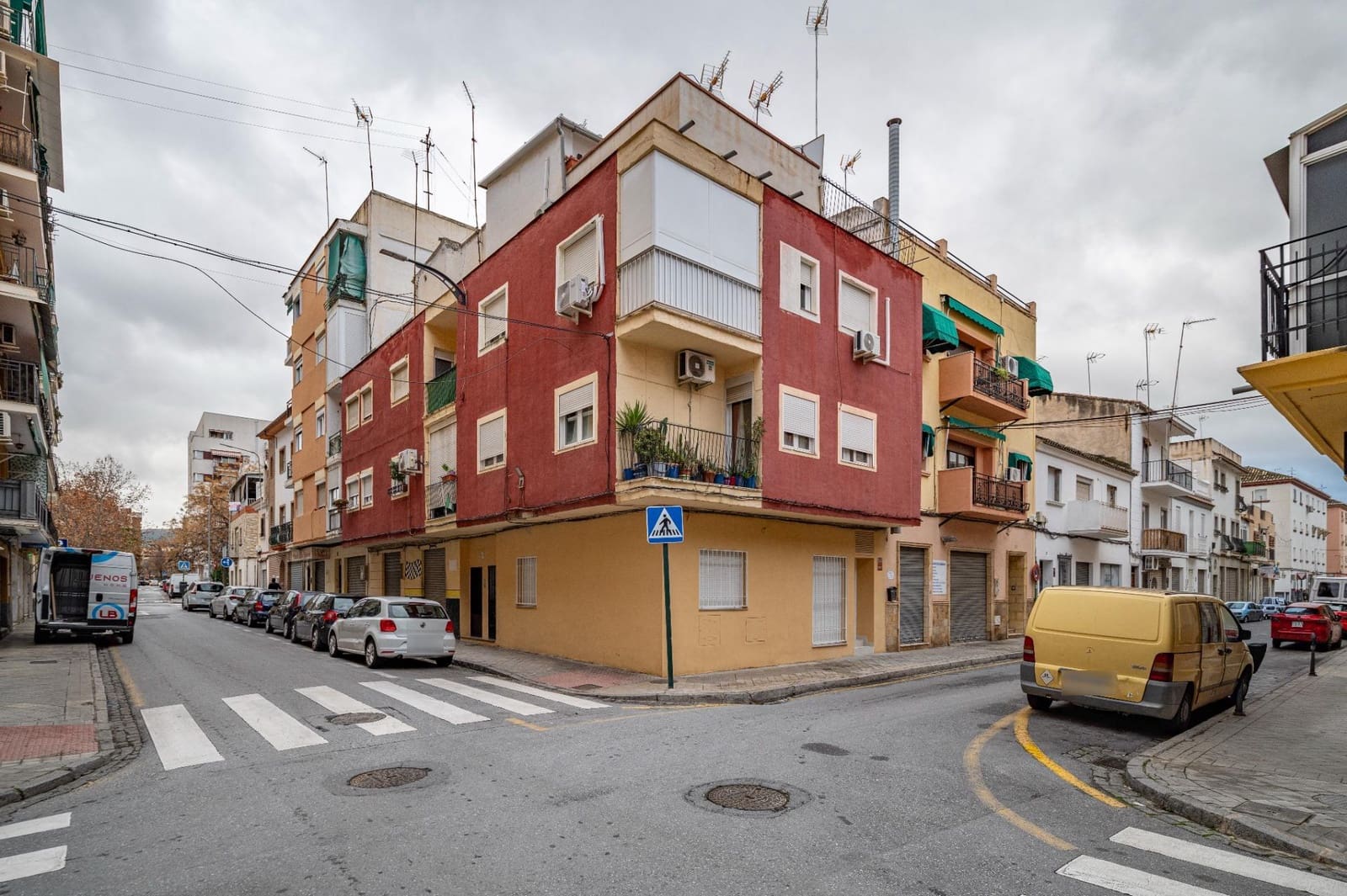 2 bedroom Flat for sale in Granada city - € 178,000 (Ref: 9674936)