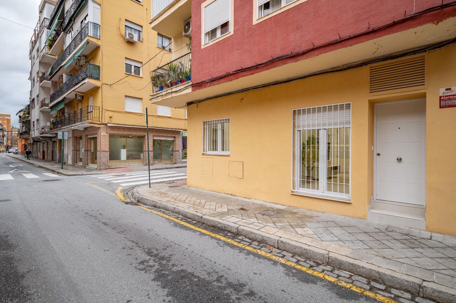 2 bedroom Flat for sale in Granada city - € 178,000 (Ref: 9674936)