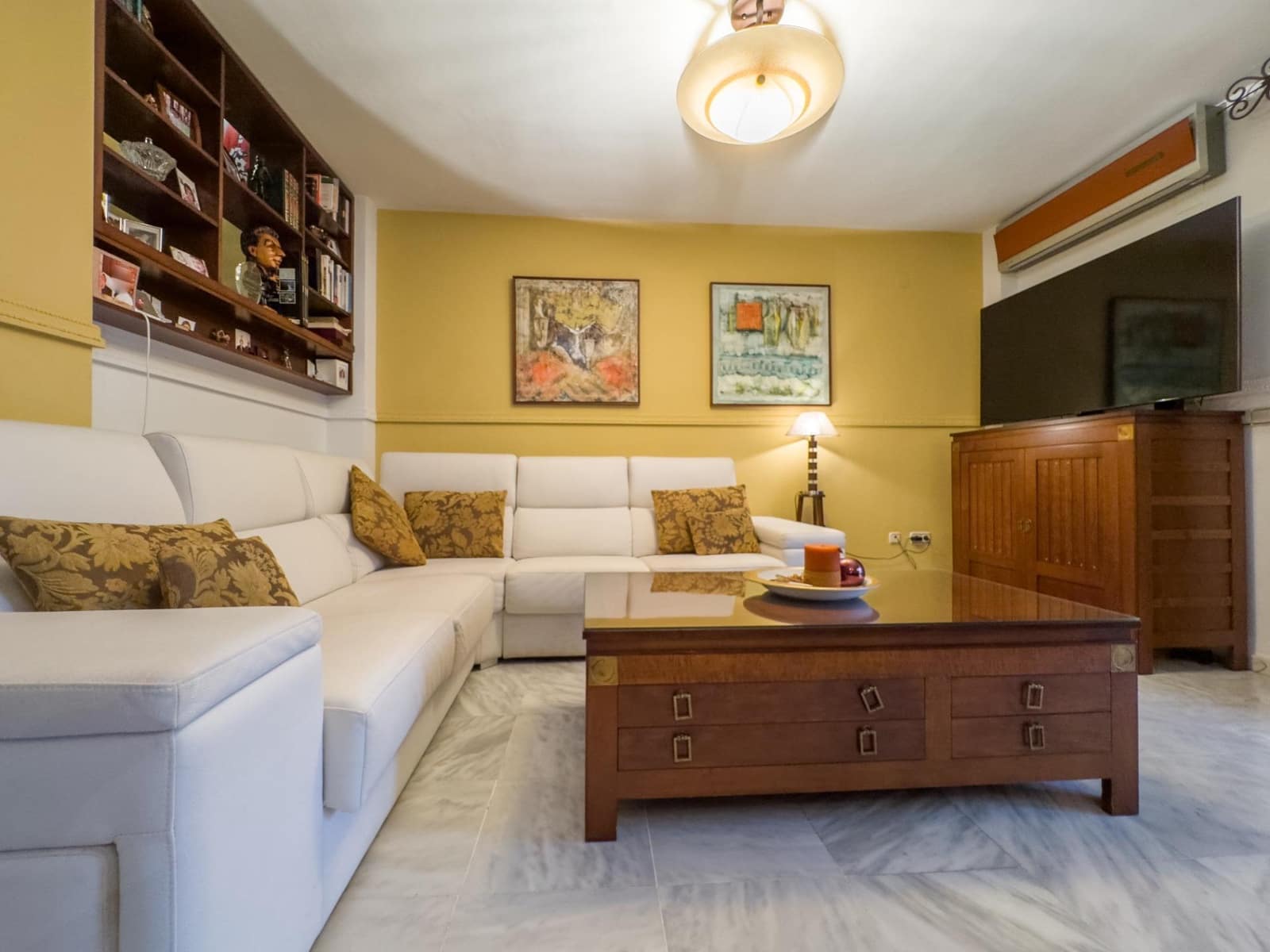 Pareado de 4 habitaciones en Las Gabias en venta con piscina garaje - 384.900 € (Ref: 9674937)