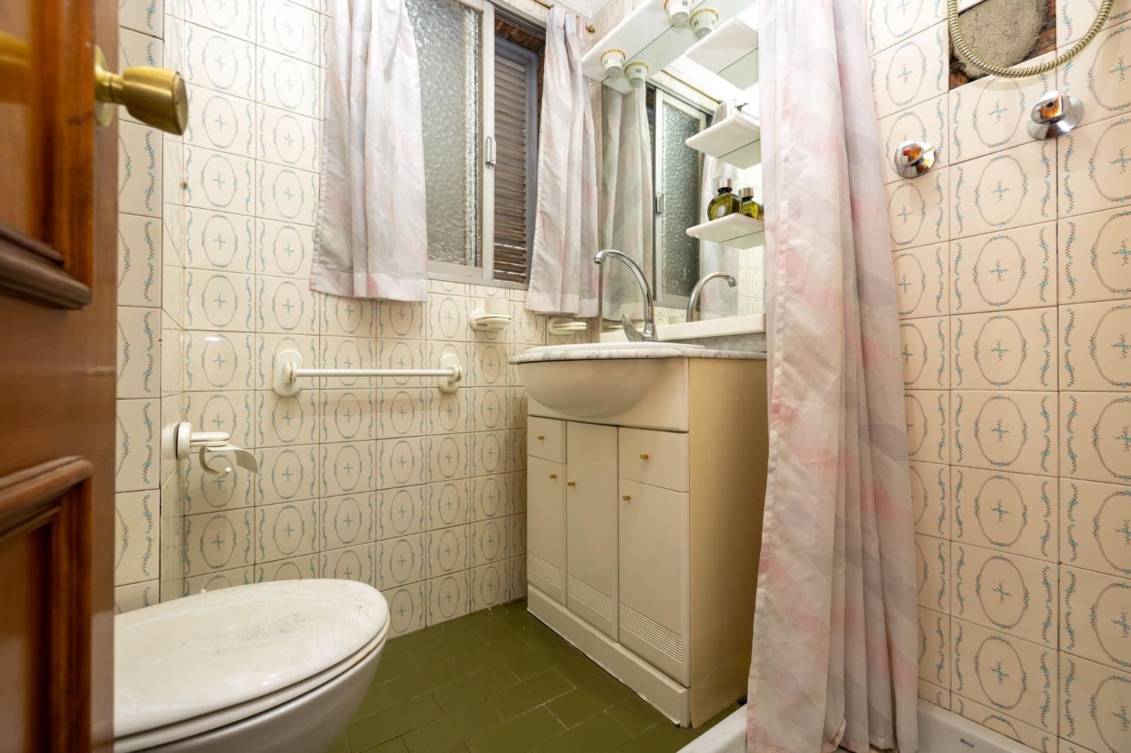 4 bedroom Flat for sale in Granada city - € 415,000 (Ref: 9674938)