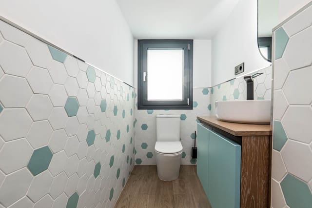 3 bedroom Terraced Villa for sale in Albolote with garage - € 375,000 (Ref: 9674939)