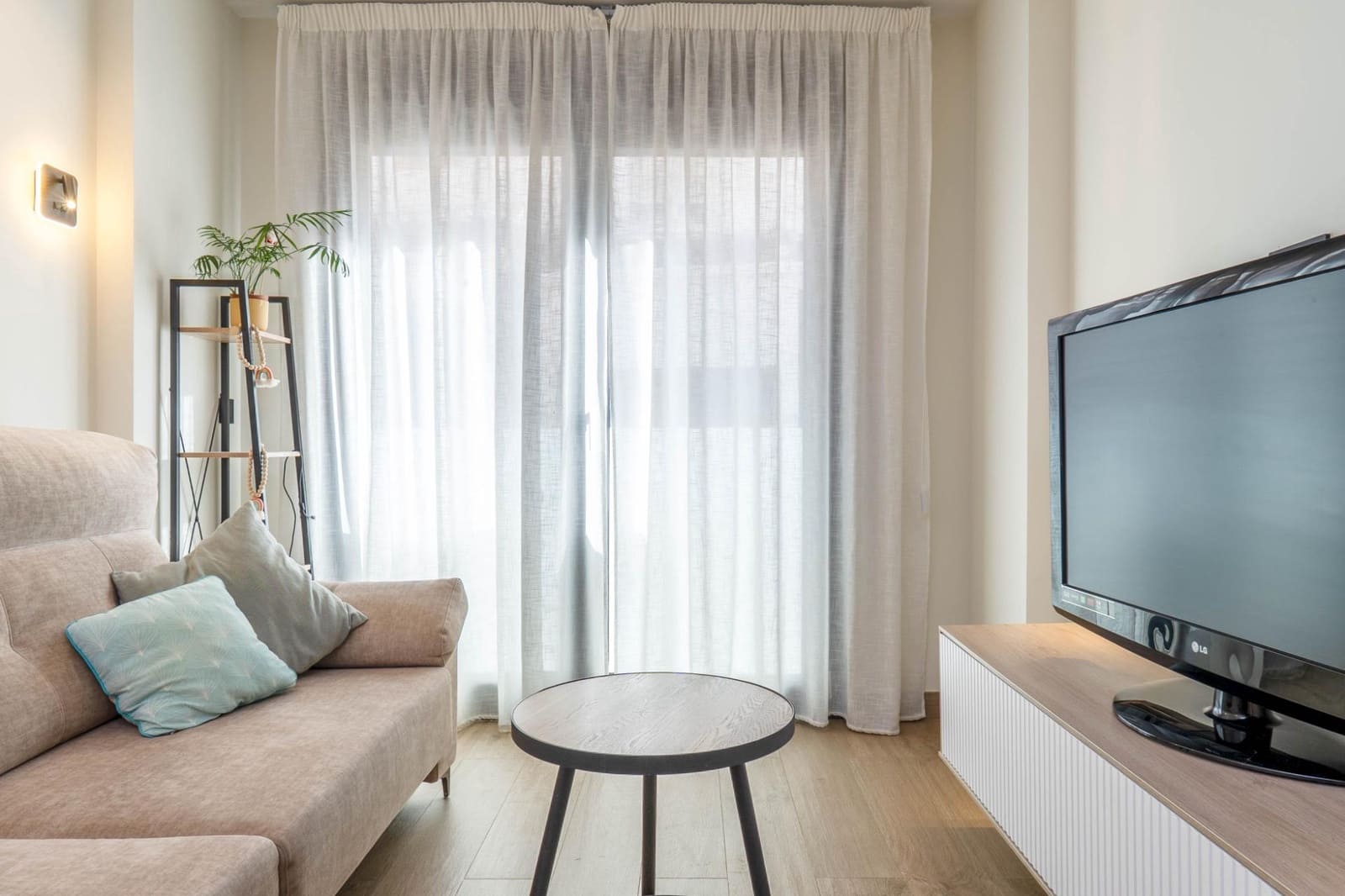 3 bedroom Terraced Villa for sale in Albolote with garage - € 375,000 (Ref: 9674939)