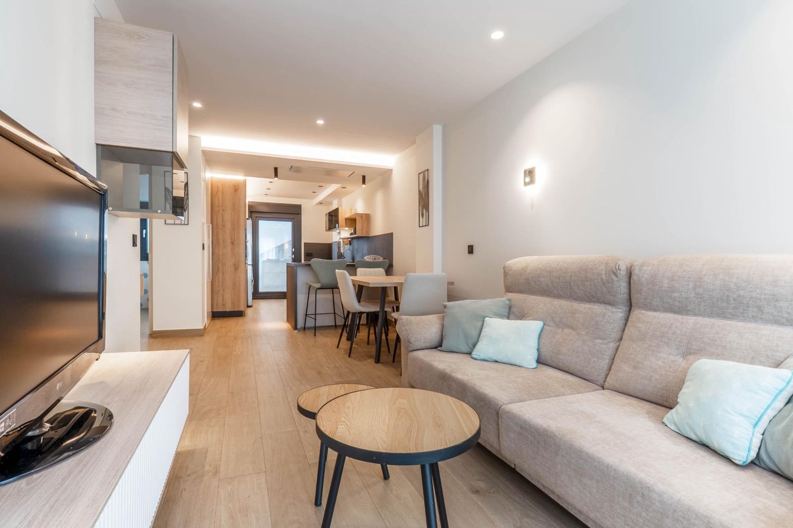 3 bedroom Terraced Villa for sale in Albolote with garage - € 375,000 (Ref: 9674939)